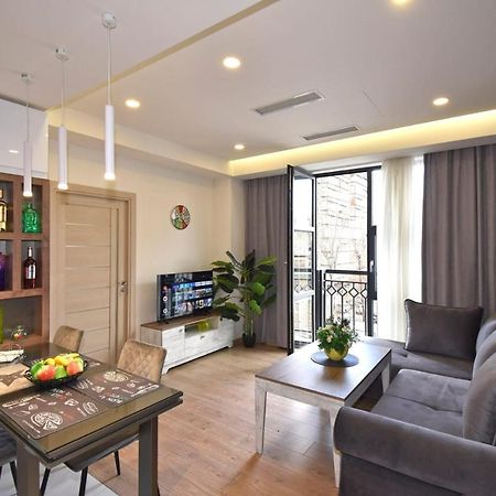 Home4You City Center Apartments Jerevan Eksteriør billede