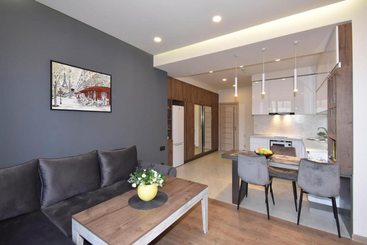 Home4You City Center Apartments Jerevan Eksteriør billede