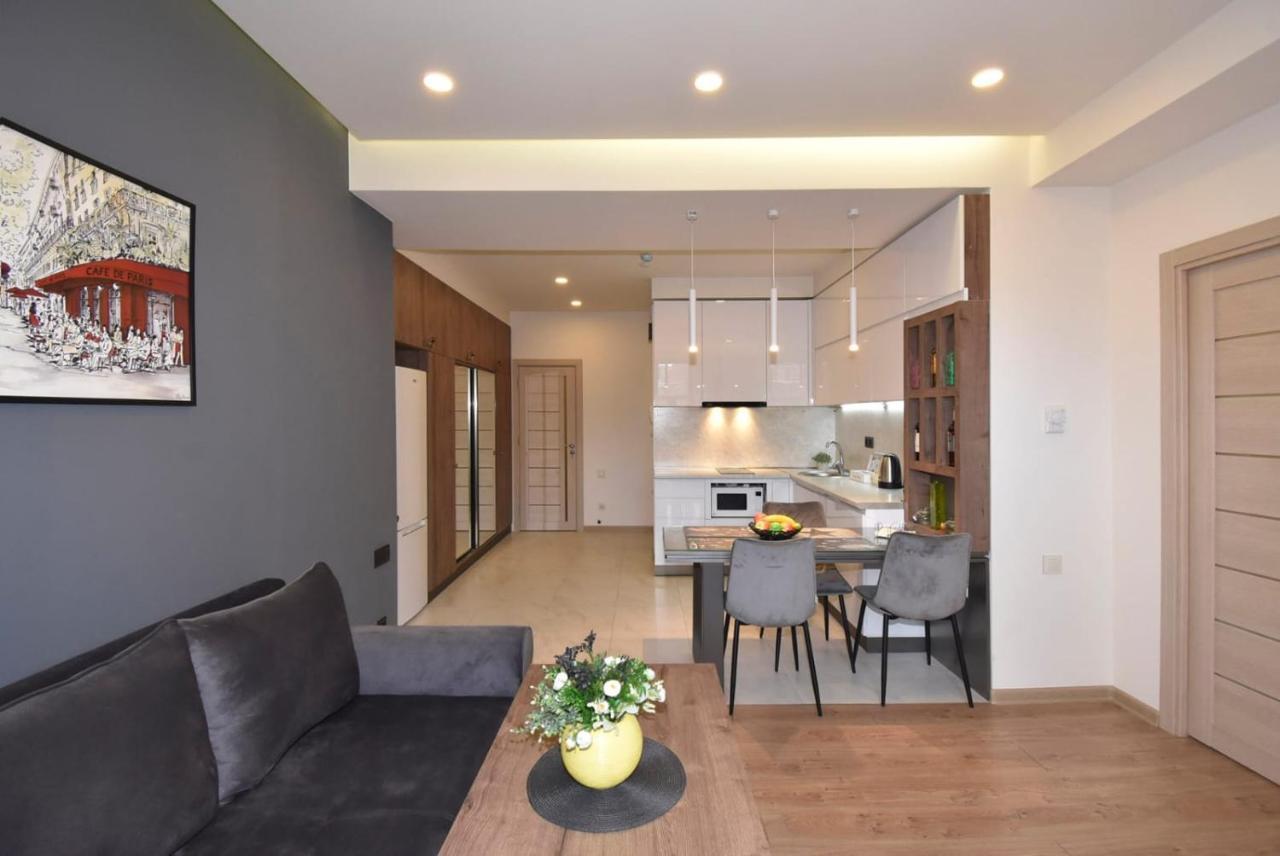 Home4You City Center Apartments Jerevan Eksteriør billede